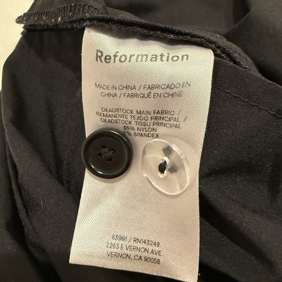 Reformation x Laura Harrier | Danielle Parachute Pant Black - Picture 6 of 7